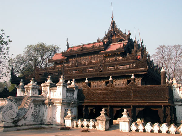 木结构连廊cad资料下载-瑞南道寺(Monastery shwenandaw)