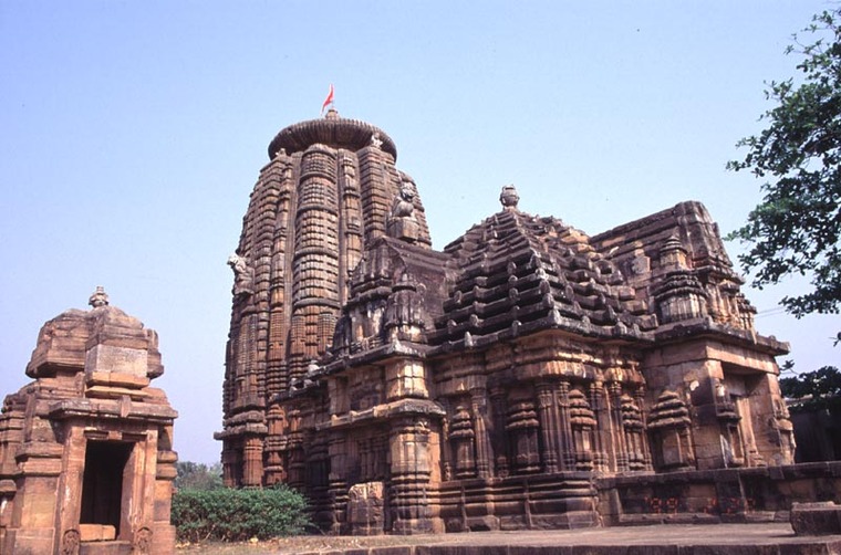 TEMP建筑设计资料下载-林卡拉甲寺(Temple Lingaraja)(Raja Rani Temple)