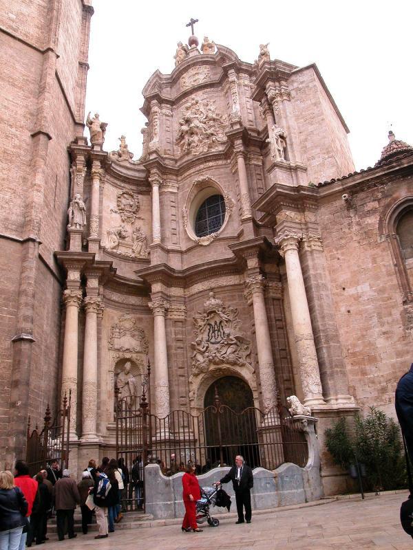 西班牙瓦伦西亚住宅综资料下载-瓦伦西亚教堂(Catedral Valencia)