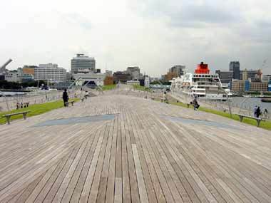 日本横滨资料下载-横滨国际港口码头