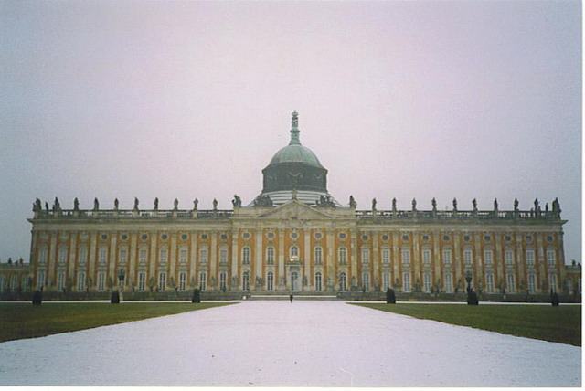 古典茶亭设计资料下载-无忧宫及花园(Schloss Sanssouci)