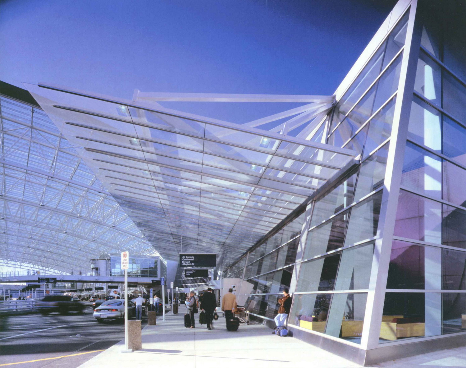 波特兰国际机场(portland international airport)