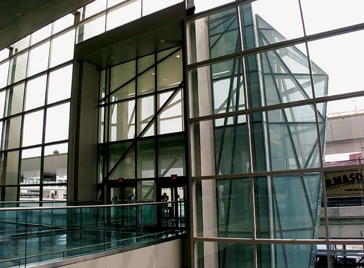 国际机场大楼资料下载-罗根国际机场