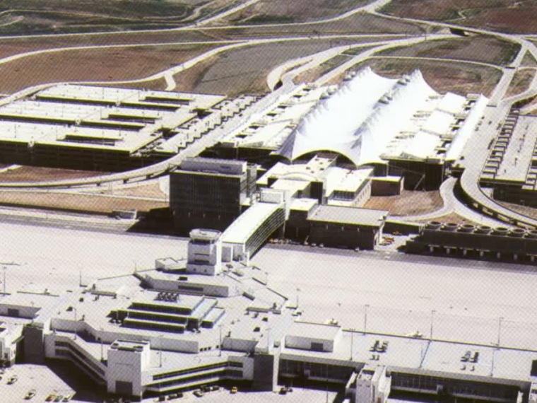 旧金山国际机场国际航资料下载-丹佛国际机场客运大楼
