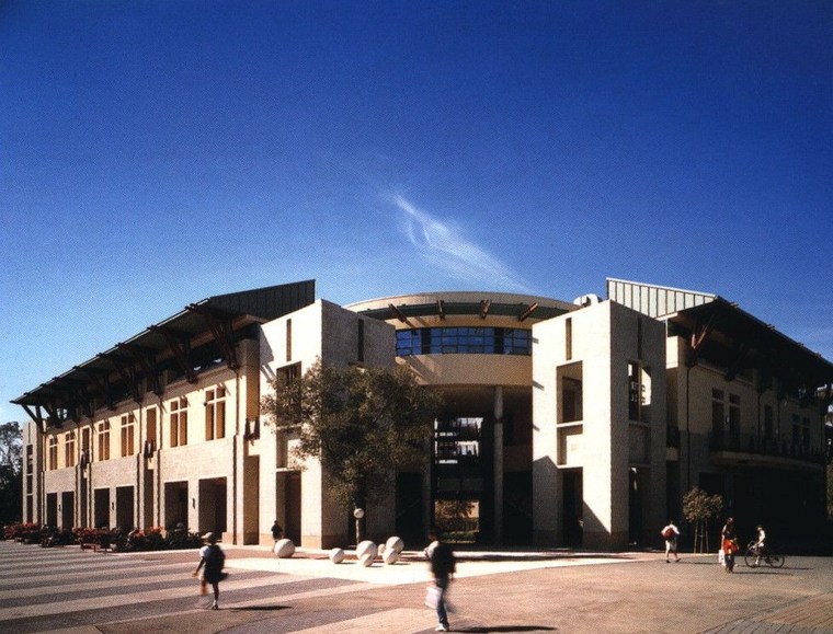 美国库克大学教学楼资料下载-中心教学大楼（加利福尼亚圣迭戈大学一号教学楼）