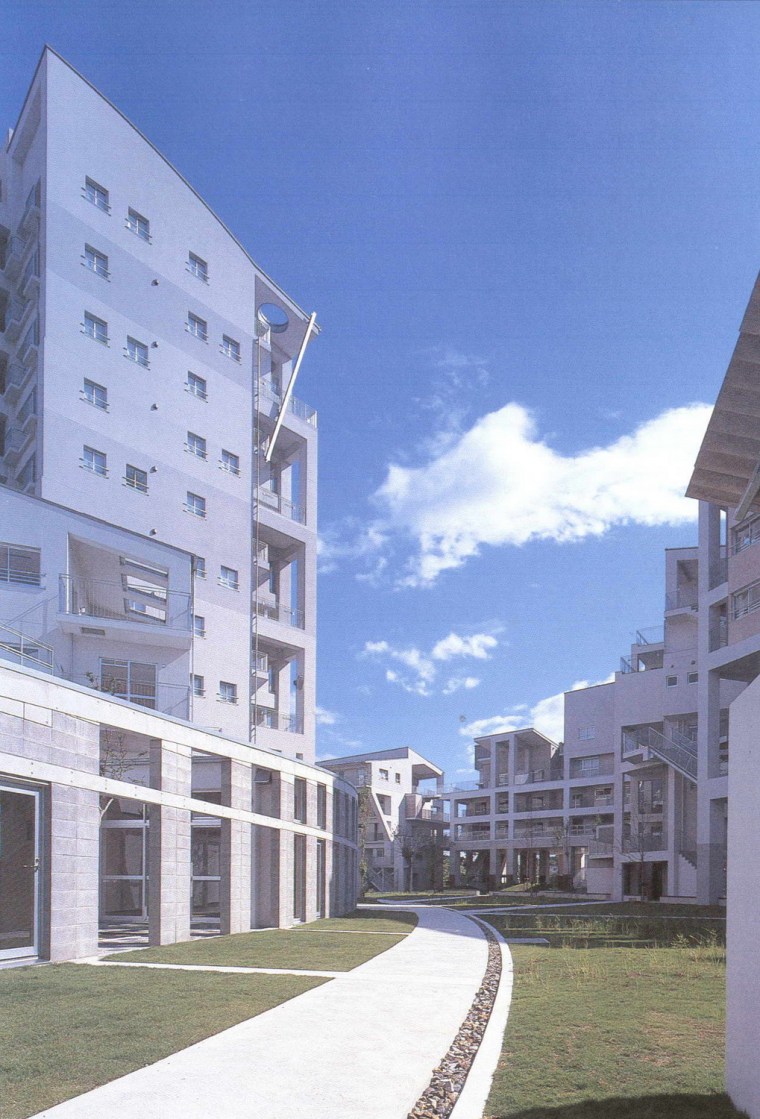 现代风格3层私人住宅资料下载-冈山Nakasho低收入住宅3期（Okayama Nakasho Public Housing Phas