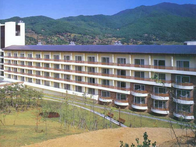 韩国济州岛度假村资料下载-松原度假村智异山住户自有公寓