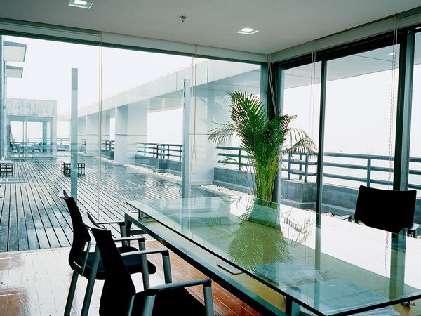 室内设计办公空间全套方案资料下载-深圳某设计公司办公室内设计