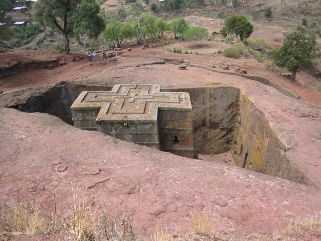 教堂半圆顶后殿拱顶资料下载-拉利贝拉岩石教堂 (Rock-hewn Churches of Lalibela)