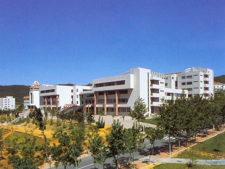 航空教学楼资料下载-烟台师范学院