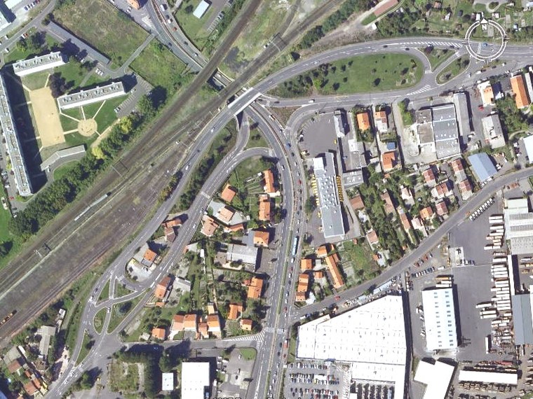 法国-Auvergne-(Clermont-Ferrand)-立交桥7