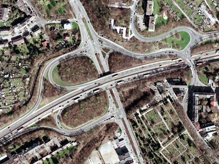 德国-(Nordrhein-Westfalen)-Wuppertal-立交桥2