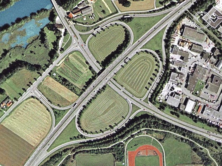 德国-(Baden-Wurttemberg)-Ulm-立交桥1