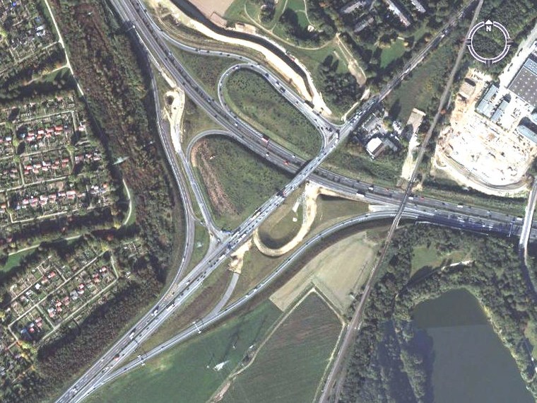 德国-(Nordrhein-Westfalen)-Neuss-立交桥2