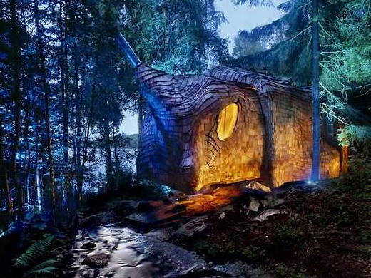 融于大自然的小屋资料下载-大自然里隐逸的森林小屋