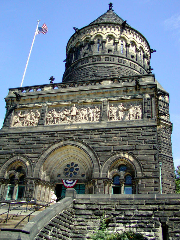 美国奥本山墓园资料下载-湖畔墓园(Lake View Cemetery)