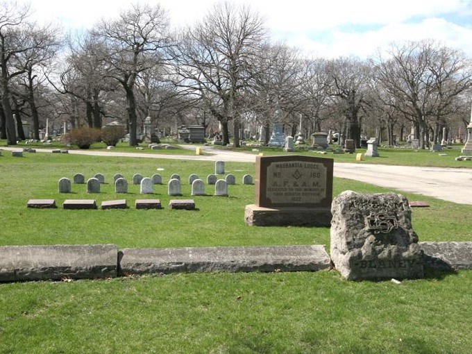 美国奥本山墓园资料下载-罗斯山间墓园（Rose Hill Cemetery）