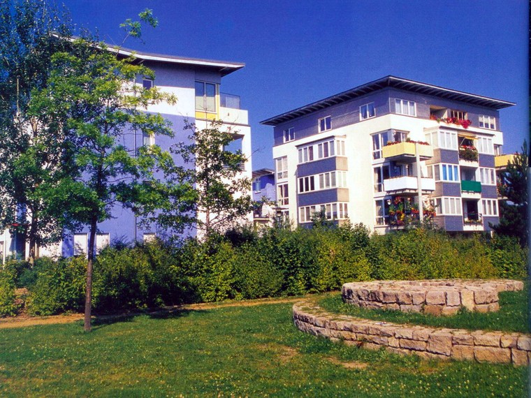 凹形别墅资料下载-温克尔威森住宅小区（Residential Estate Winkelwiesen，1993-199