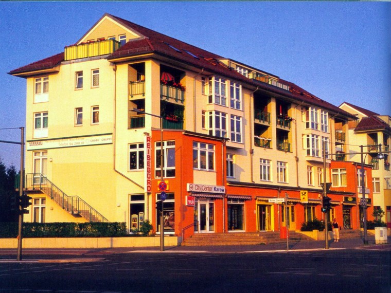 80平别墅户型资料下载-卡罗北居住区（Karow Nord，1994-1997）