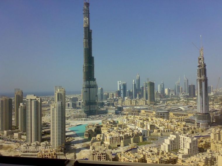 观光电梯塔资料下载-迪拜塔(Burj Dubai)