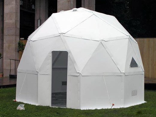 U-dome：人类的移动避难所