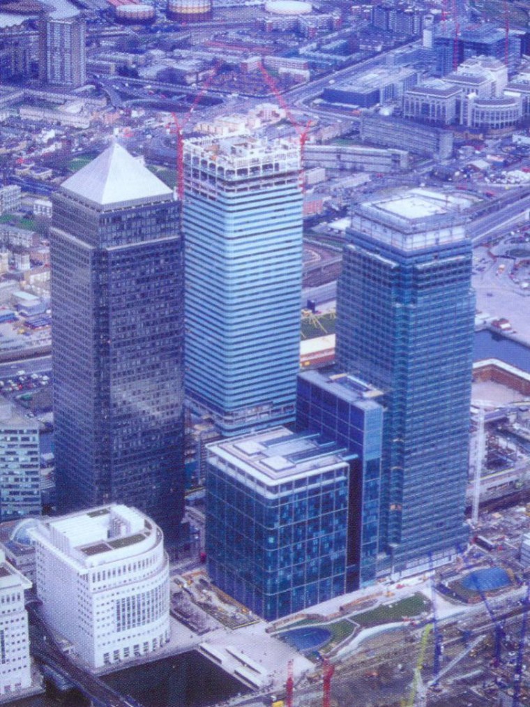 英国巴克莱银行总部大楼资料下载-花旗银行总部大楼(Citybank Headquarters)