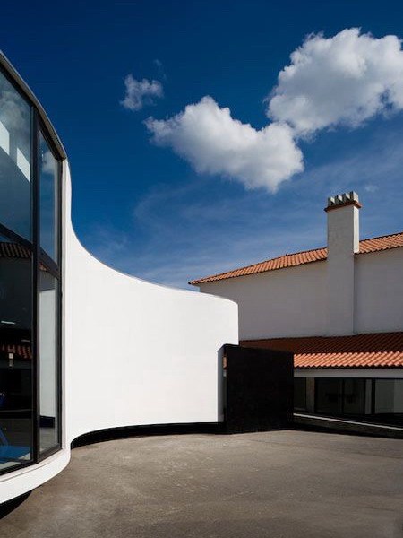 窈窕的S曲线食堂