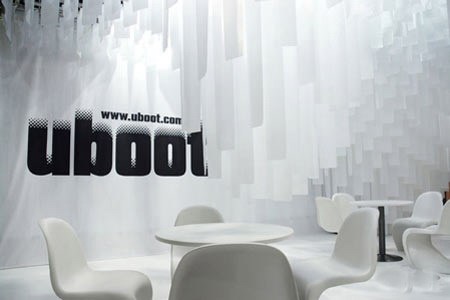 Uboot网站的商用展台设计 第3张图片
