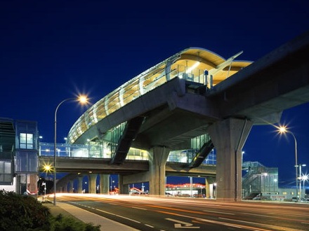 李子坝轻轨站设计资料下载-布伦特伍德轻轨站(Brentwood Skytrain Station)