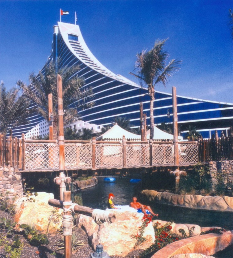 朱美拉海滩度假村野生河水上公园(Wild Wadi Water Park-朱美拉海滩度假村野生河水上公园(Wild Wadi Water Park第9张图片