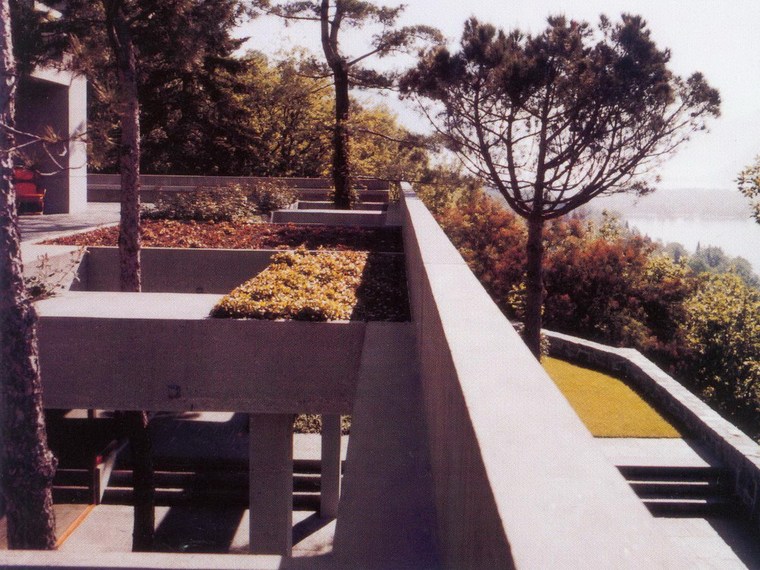 水池住宅资料下载-Koerfer水池住宅(Koerfer Poolhouse)