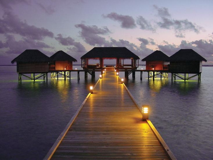 马尔代夫度假胜地资料下载-马尔代夫度假村温泉体验