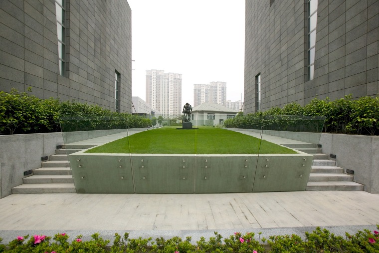 中邦城市雕塑花园第14张图片
