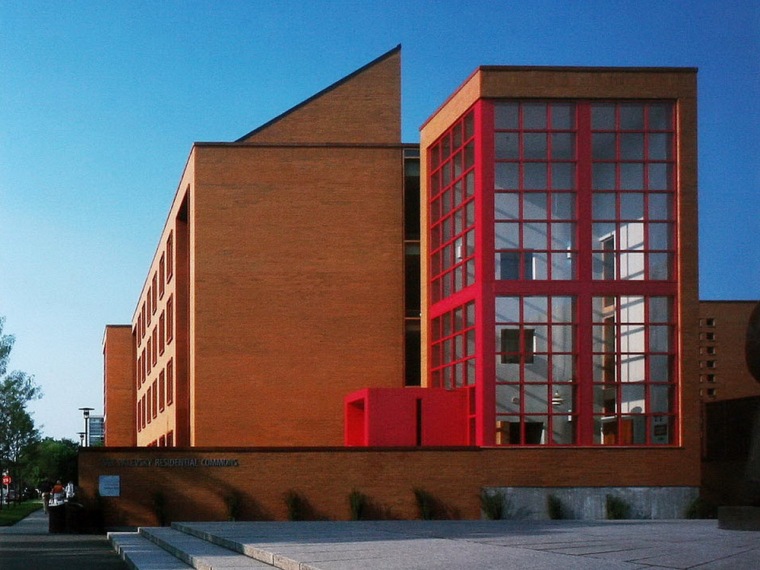 美国麻省理工学生宿舍资料下载-芝加哥大学学生宿舍