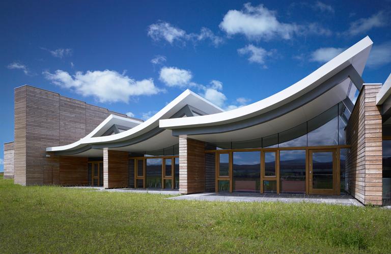 曲线屋顶 culloden battlefield -卡洛登战场游客中心第5张图片