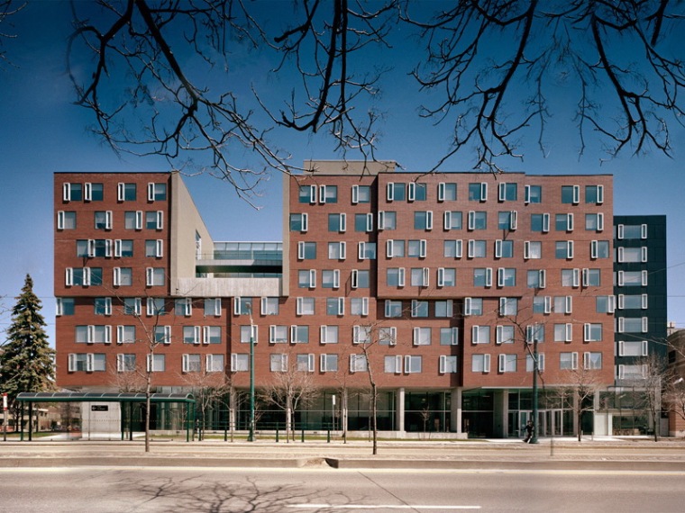 加拿大保罗大学学生公寓资料下载-多伦多大学新学院住宅楼
