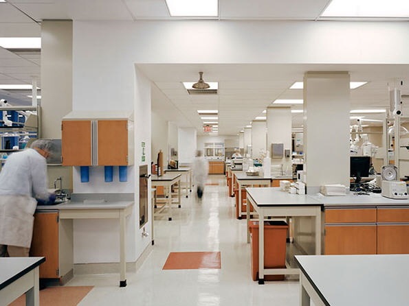 生物实验室资料下载-纽约市政府首席验尸办公室生物学DNA取证实验室