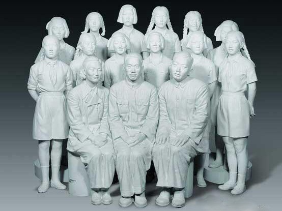 立体构成抽象雕塑作品资料下载-第11届全国美展雕塑作品