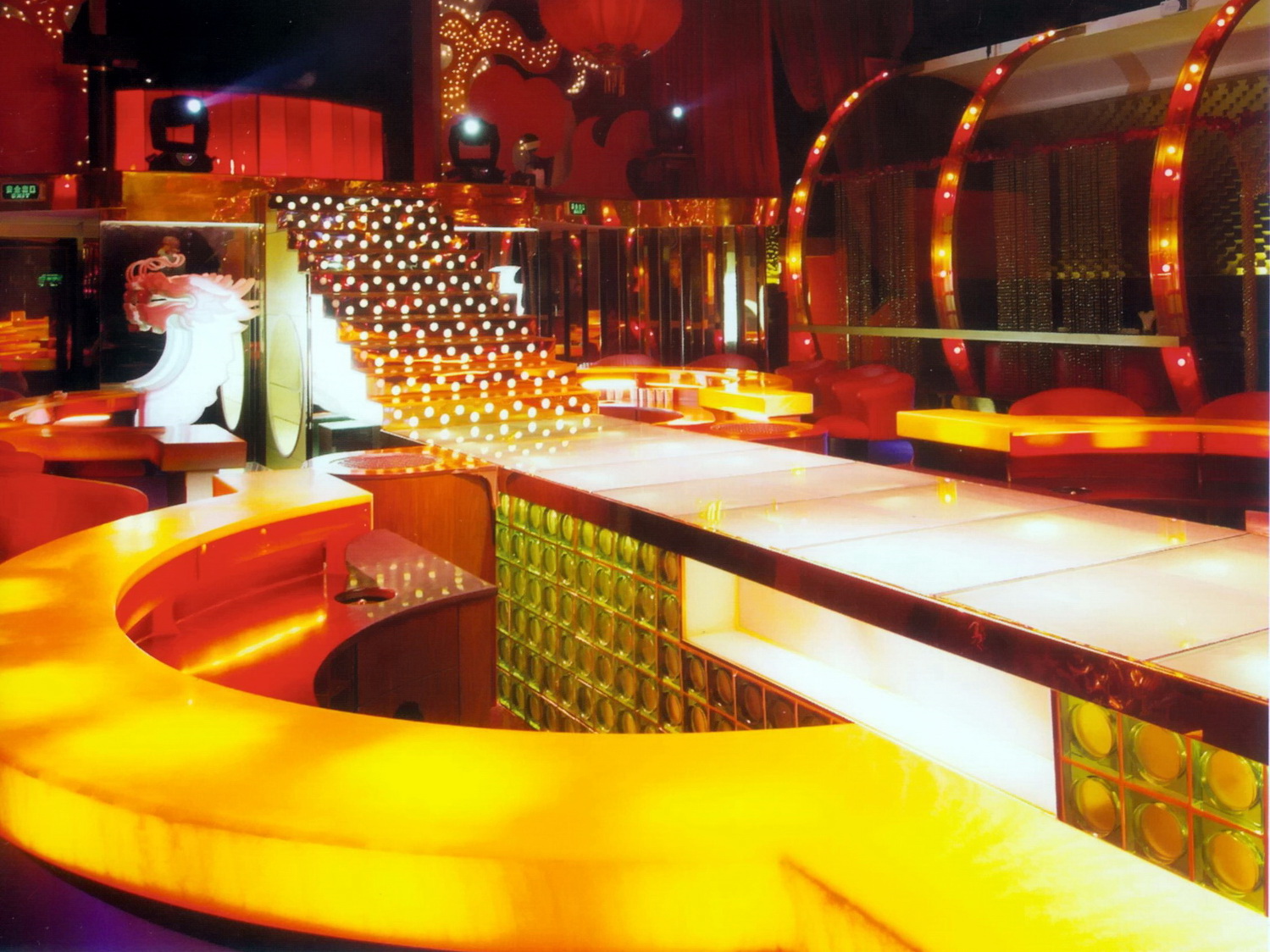 酒吧设计--龙吧