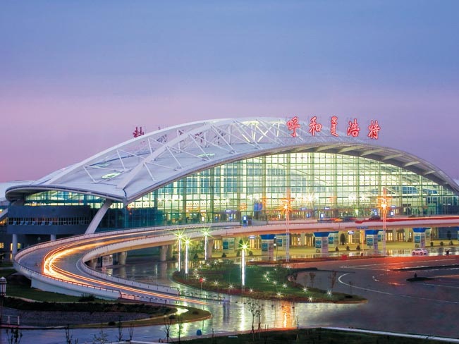 呼和浩特市机场景观资料下载-呼和浩特白塔机场扩建工程