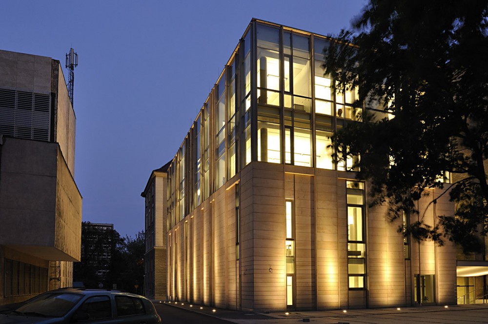 波兹南大学图书馆