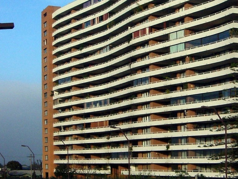 埃迪菲西奥托马斯摩罗资料下载-埃迪菲西奥托马斯摩罗集体住宅