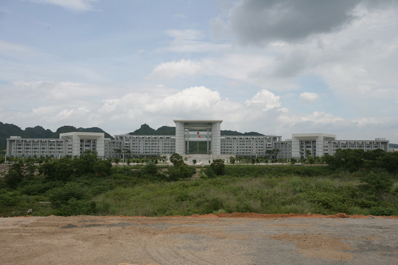 崇左市行政办公大楼工程