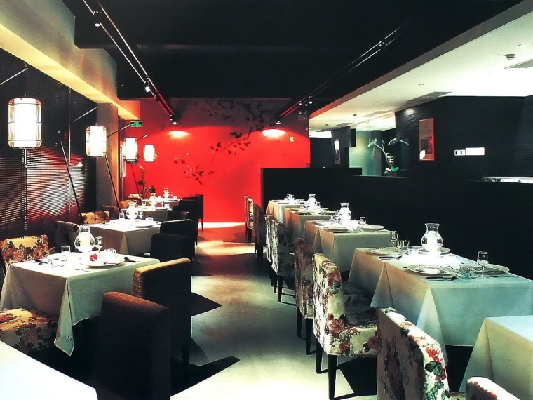 绿茵阁餐厅施工图资料下载-北京绿茵阁西餐厅