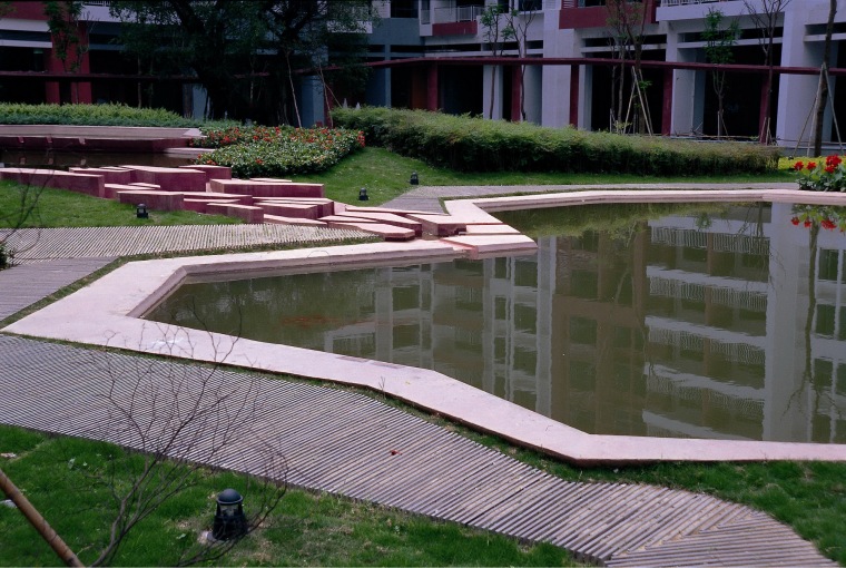 广州时代玫瑰园公共交流空间系统及景观第5张图片