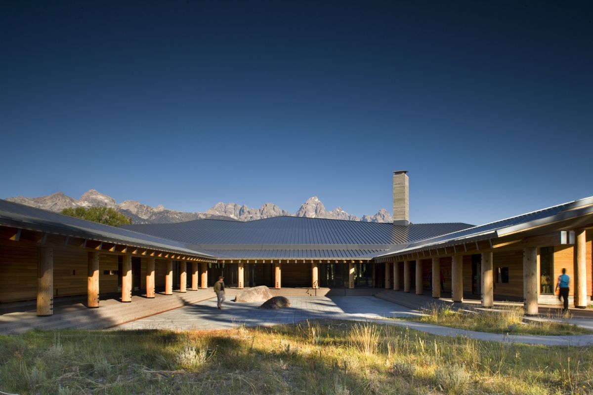 美国西部大提顿印第安人游客中心-文化建筑案例-筑龙建筑设计论坛