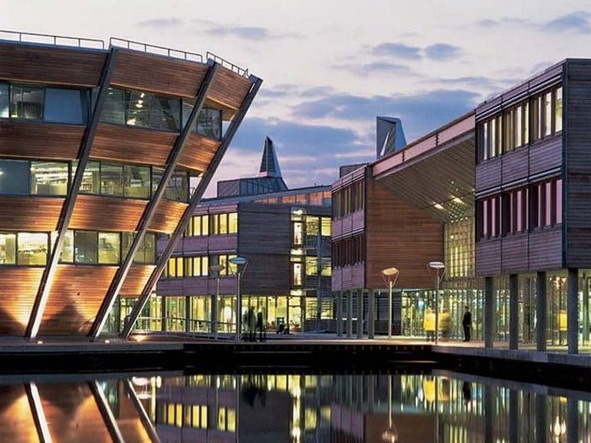 内容:实景照片 图片:28张  nottingham universitys new jubilee