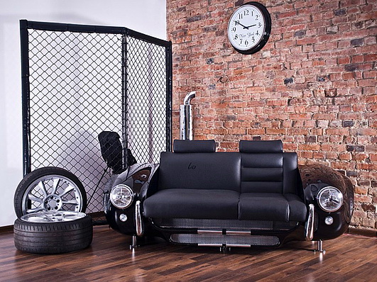 这是由波兰设计公司设计的几款汽车家具,它们有汽车所具备的绝大部分