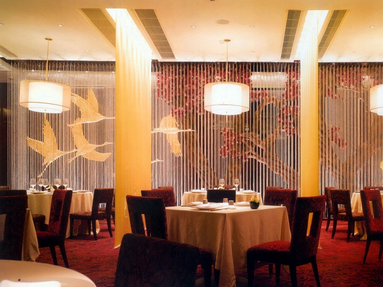 澳门皇冠极光餐厅资料下载-澳门皇冠英餐厅