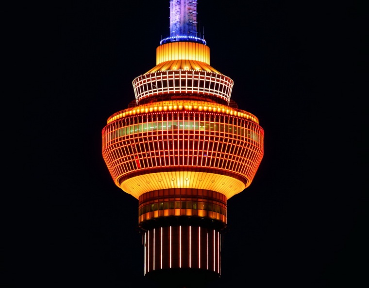 退方台院资料下载-中央电视塔新夜景